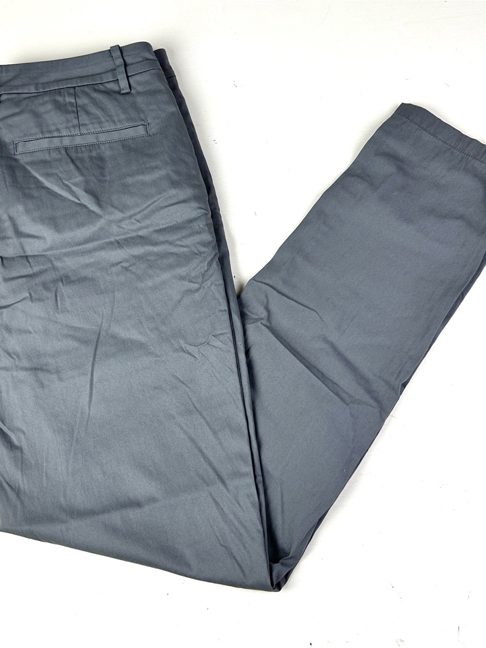 Birddogs Men's Flat-Front Chinos in Slate Blue